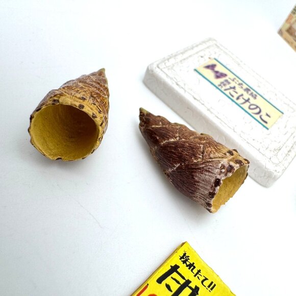 Re-ment Vegetable Market #5 Miniature Set With Bamboo Shoots & Accessories 2006 - Picture 3 of 6